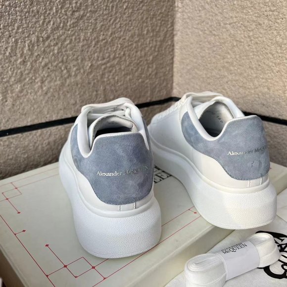 Alexander McQueen Casual sneakers - Picture 4 of 7